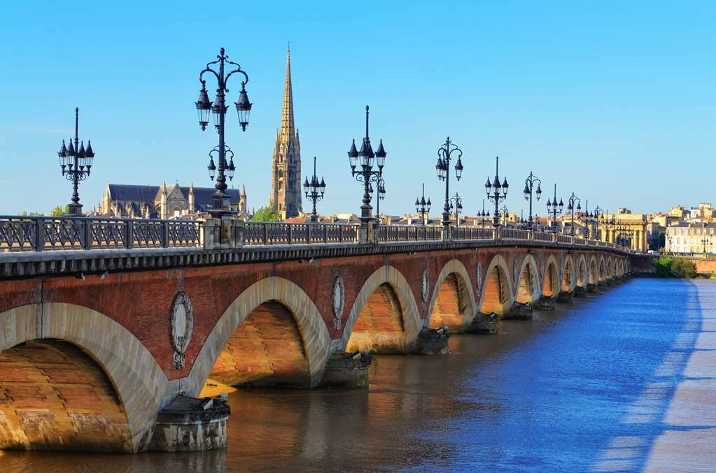 Logis Hotel Corintel Bordeaux Est Tresses Exterior photo